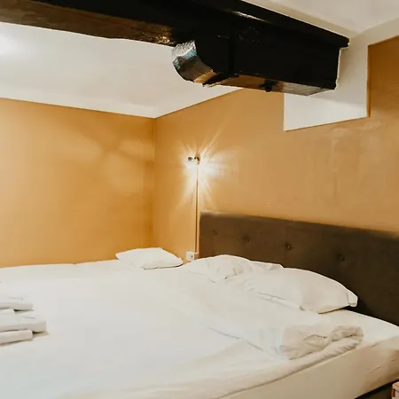 Hotel Cavalier 2*
