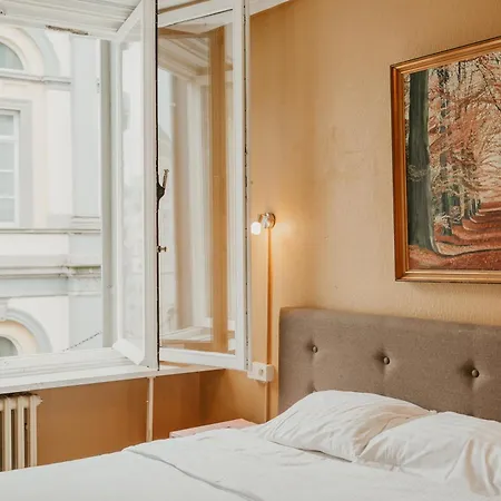 Cavalier Hotel